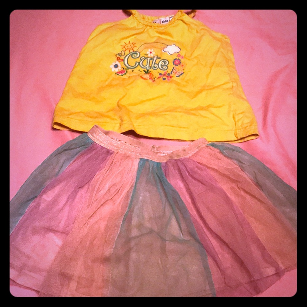 Cute Tank and skirt outfit